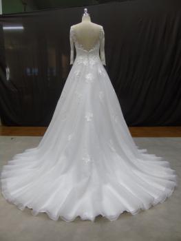 Perlenbesetztes langärmeliges Ballkleid mit  Glitzertüll bis Gr.60